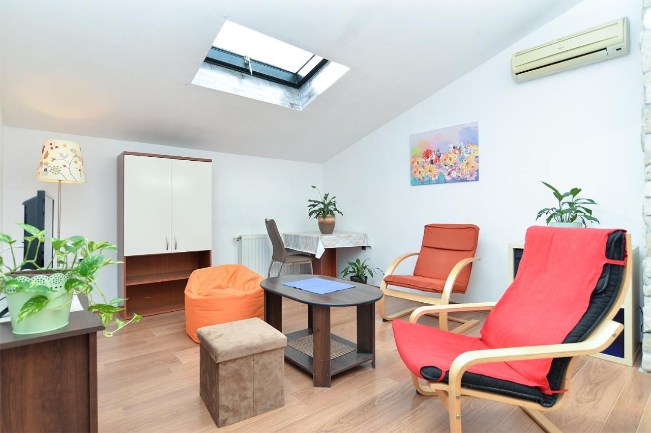 שטיניאן Apartment Puzar 295 מראה חיצוני תמונה