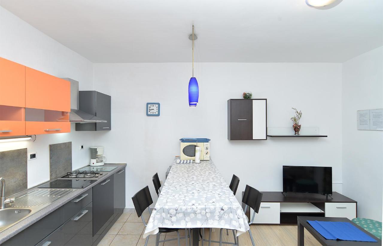 שטיניאן Apartment Puzar 295 מראה חיצוני תמונה