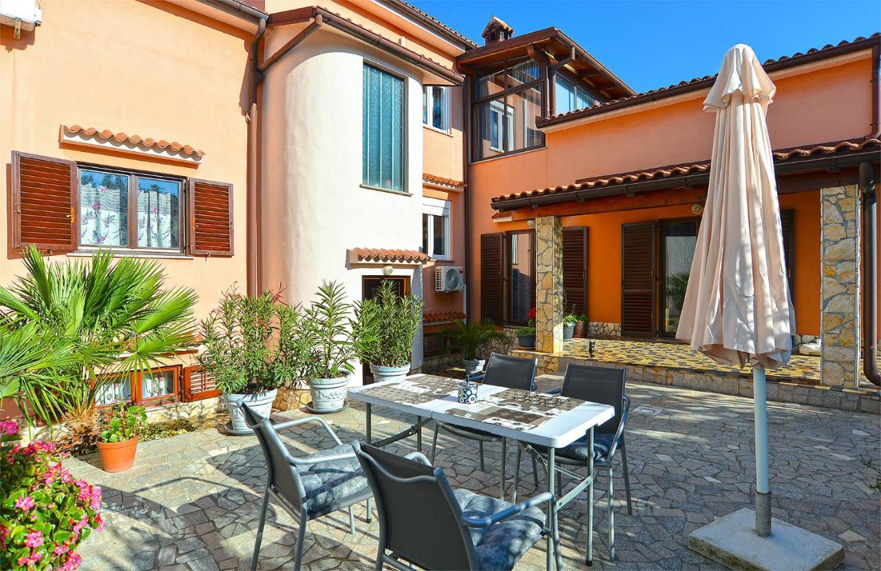 שטיניאן Apartment Puzar 295 מראה חיצוני תמונה